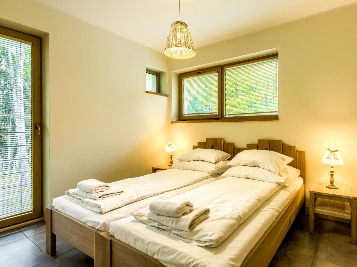 Mazursko - Komfortowe Apartamenty Nad Jeziorem, Sauna, Kominki Na Parterze Kretowiny Luaran gambar