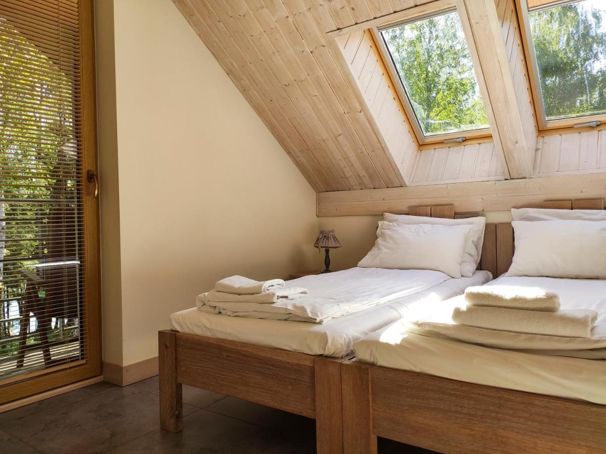 Mazursko - Komfortowe Apartamenty Nad Jeziorem, Sauna, Kominki Na Parterze Kretowiny Luaran gambar
