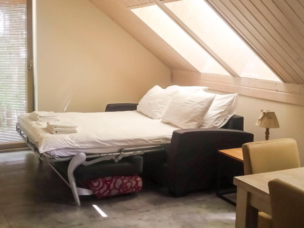 Mazursko - Komfortowe Apartamenty Nad Jeziorem, Sauna, Kominki Na Parterze Kretowiny Luaran gambar