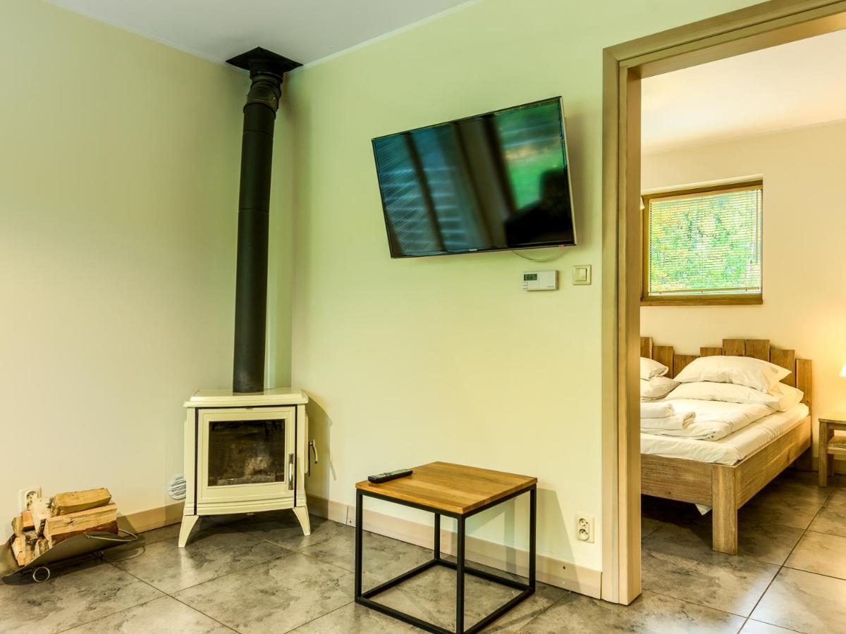 Mazursko - Komfortowe Apartamenty Nad Jeziorem, Sauna, Kominki Na Parterze Kretowiny Luaran gambar