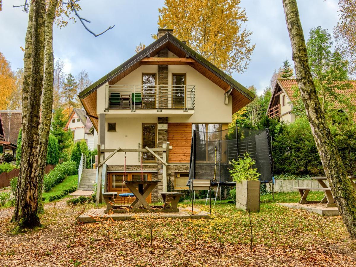 Mazursko - Komfortowe Apartamenty Nad Jeziorem, Sauna, Kominki Na Parterze Kretowiny Luaran gambar