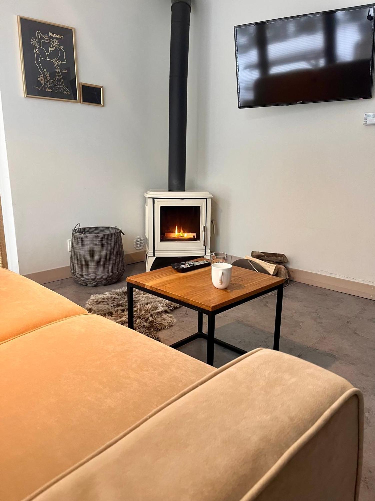Mazursko - Komfortowe Apartamenty Nad Jeziorem, Sauna, Kominki Na Parterze Kretowiny Luaran gambar
