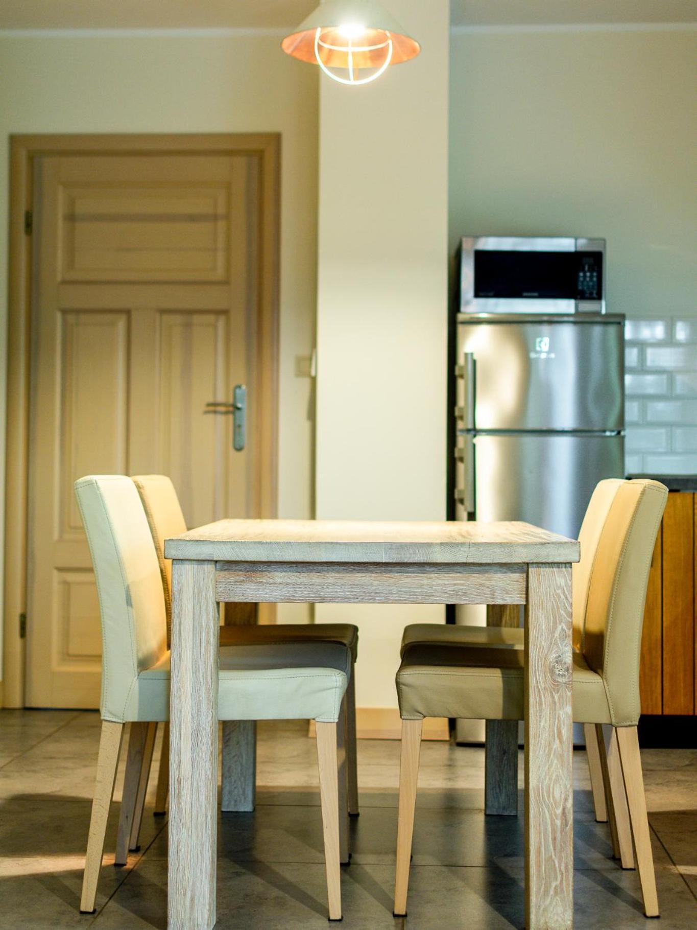 Mazursko - Komfortowe Apartamenty Nad Jeziorem, Sauna, Kominki Na Parterze Kretowiny Bilik gambar